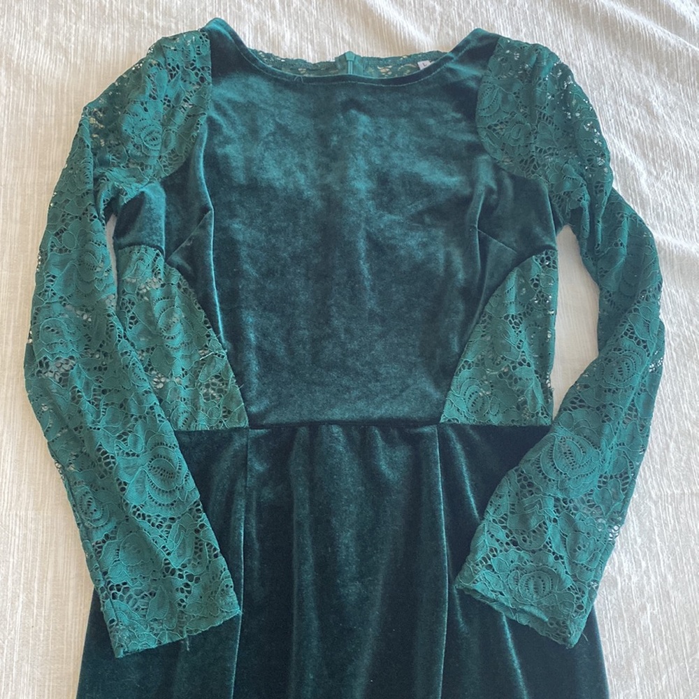 Amazon velvet green lace dress
